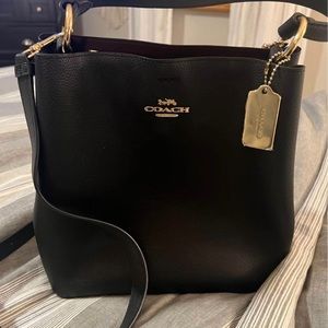 Coach Town Bucket Large Bag/  Crossbody/ Shoulder bag